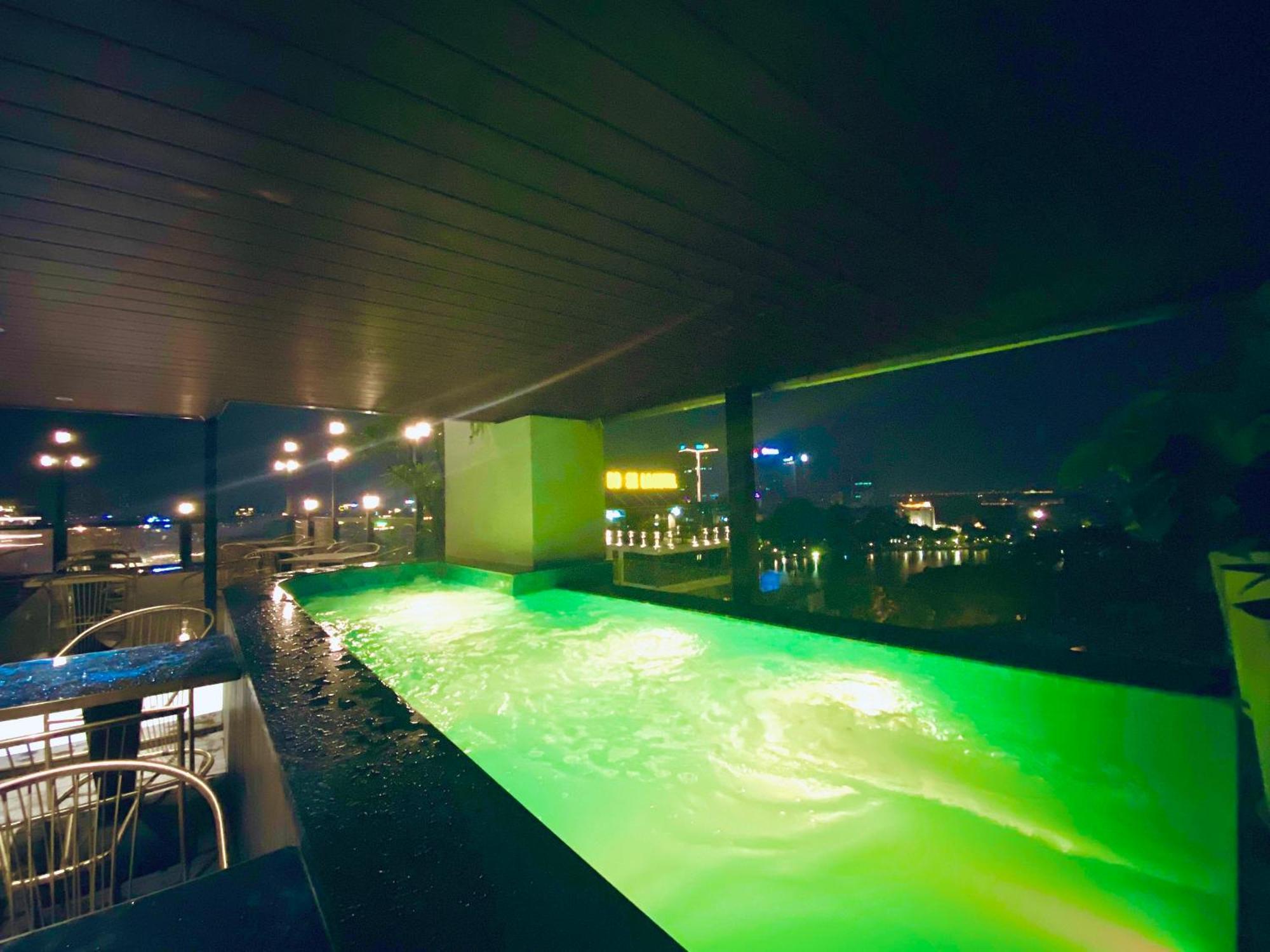 L'Signature Hotel & Spa ฮานอย ภายนอก รูปภาพ
